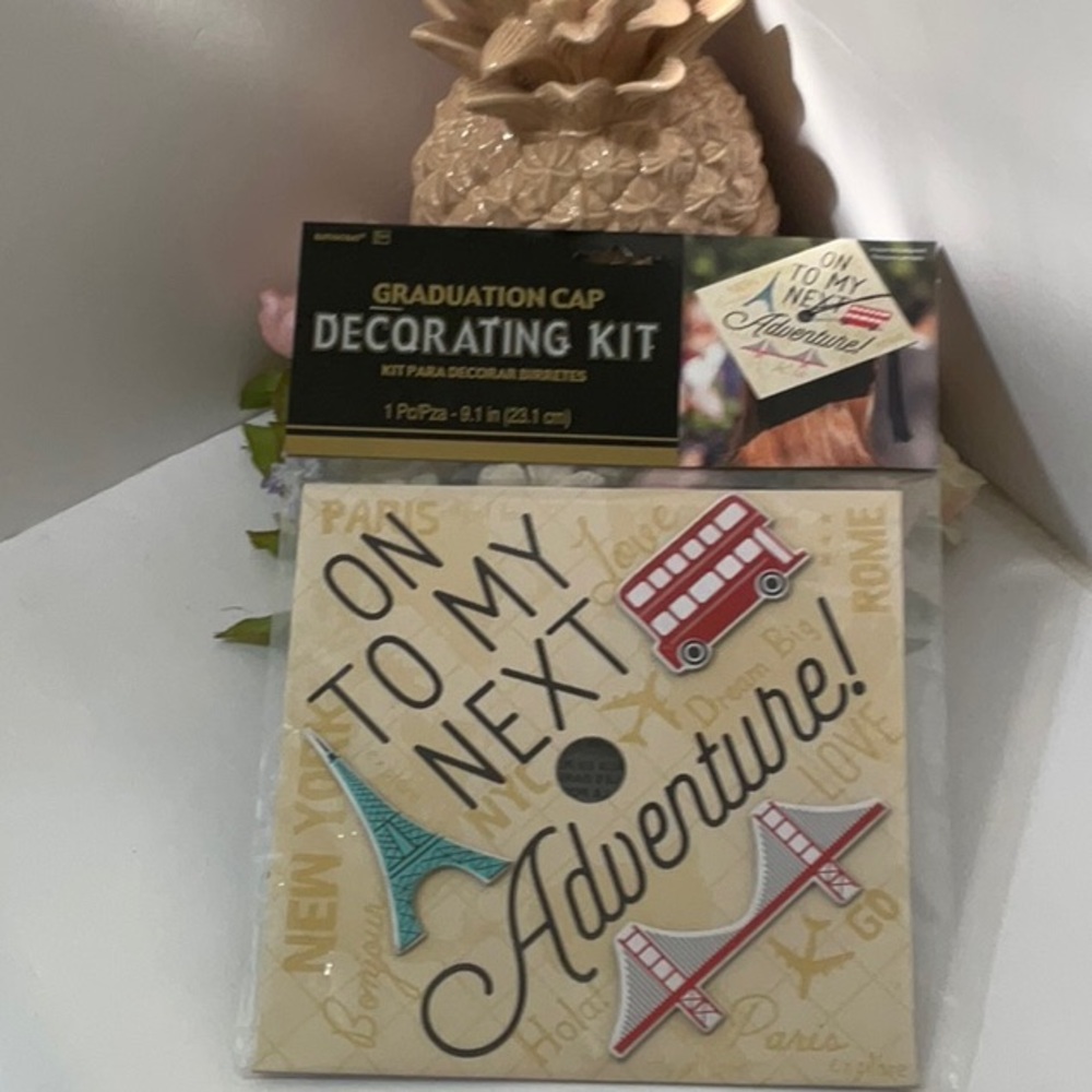 DECORATING KIT/ GRADUATION NIP